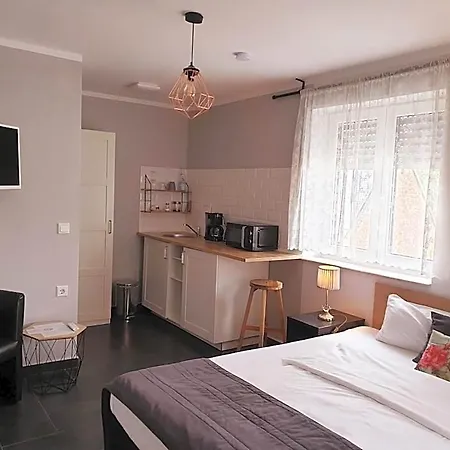 Oleander Hof إدنكوبن