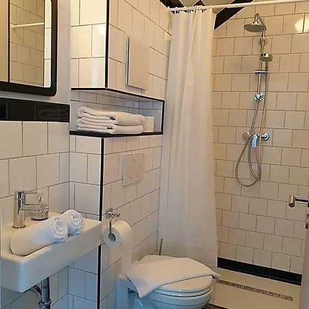Oleander Hof فندق إدنكوبن