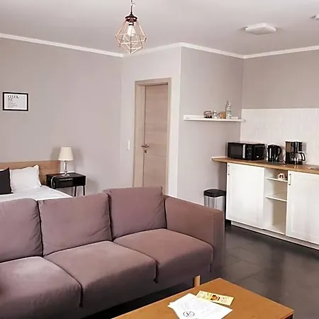 Oleander Hof فندق 4*